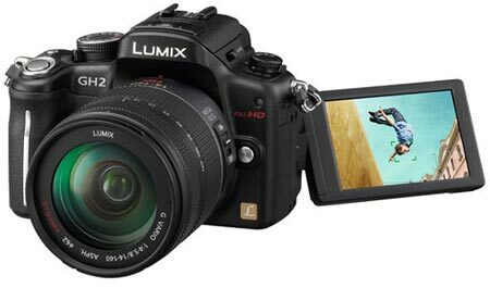 Гибридная камера Panasonic LUMIX DMC-GH2 оснащена сенсорным экраном