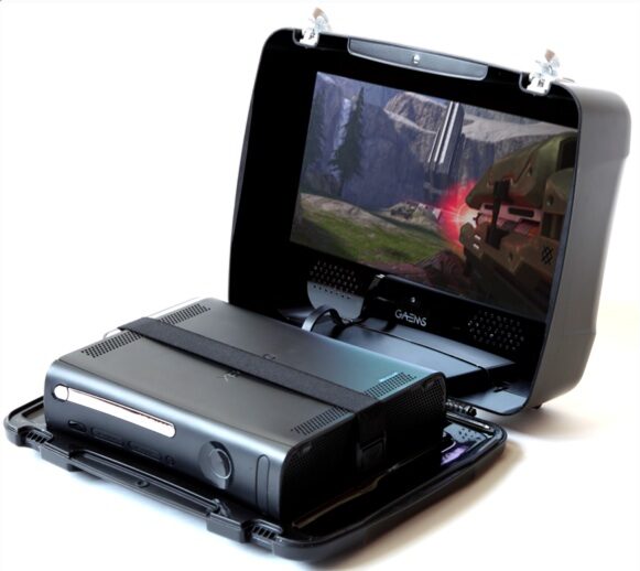 Подарок для геймеров –  "чемоданчик" для Xbox 360 (2 фото)