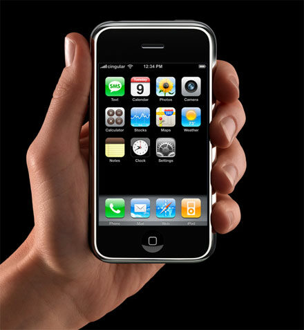 Владелец iPhone потерял 15 тысяч долларов из-за "бага" в мобильном браузере