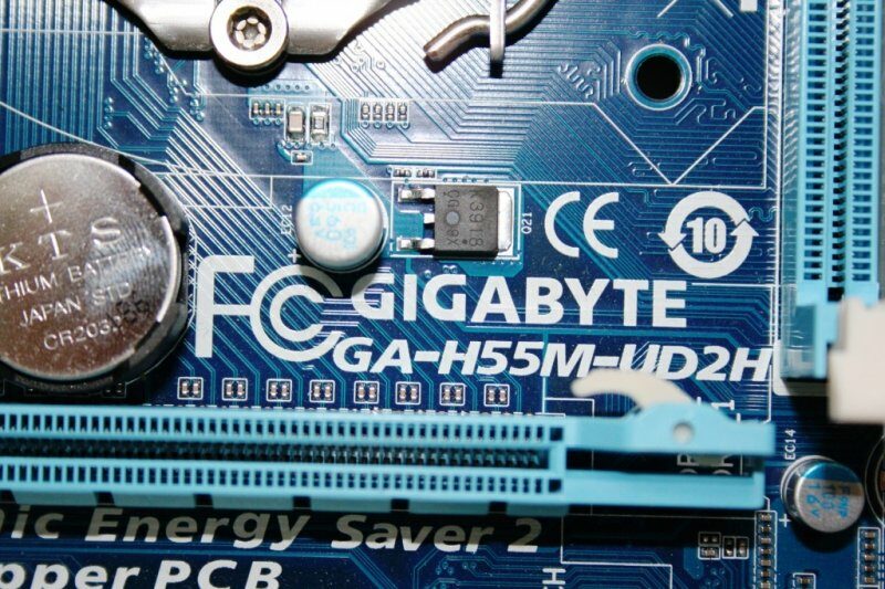 Геймерская плата Gigabyte H55M-UD2H.