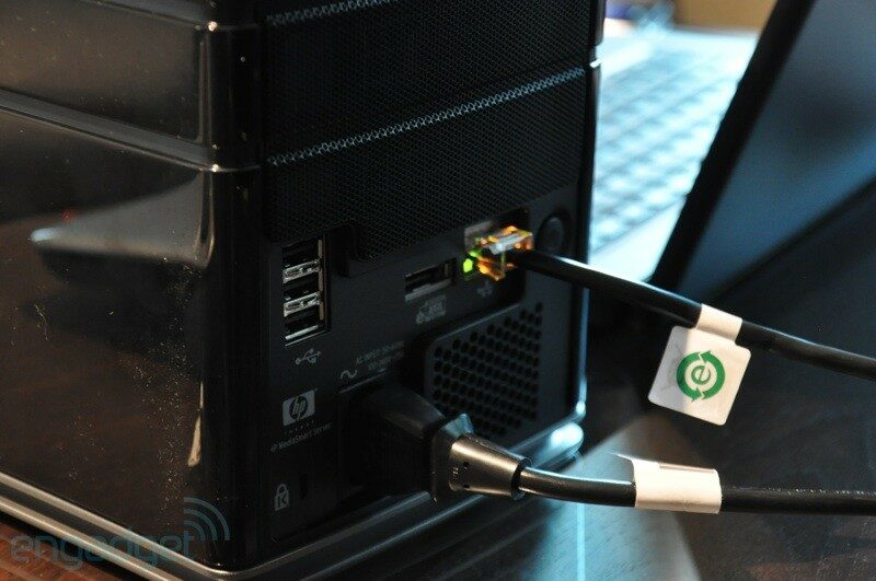 Домашние серверы HP MediaSmart EX490 и EX495 (8 фото)