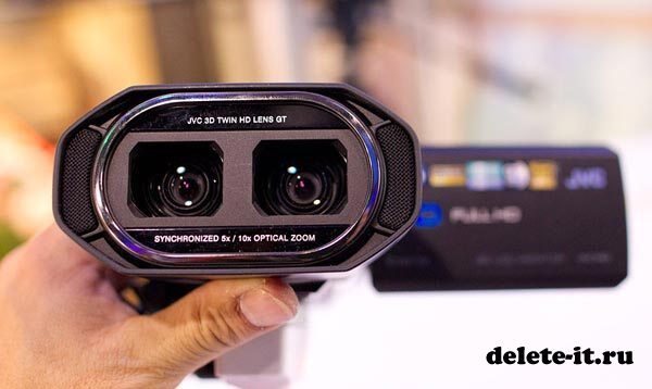 3D-камкордер JVC GS-TD1 Everio уже в продаже