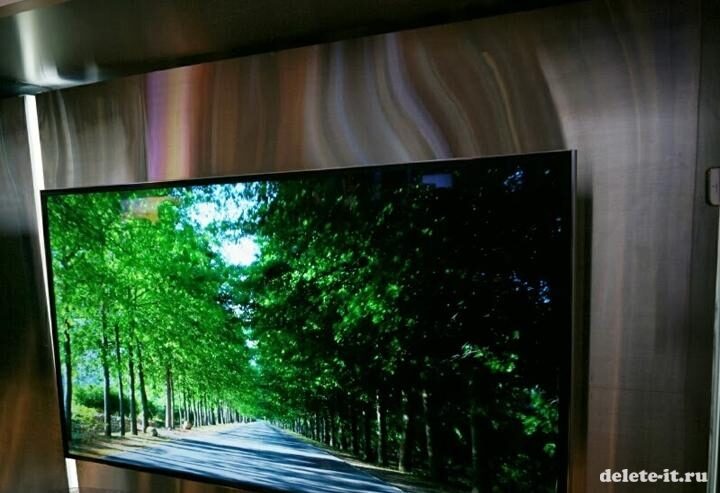 CES 2014: телевизионный стенд Samsung