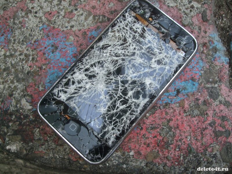 Не работает iPhone 5. Какие причины неисправностей?